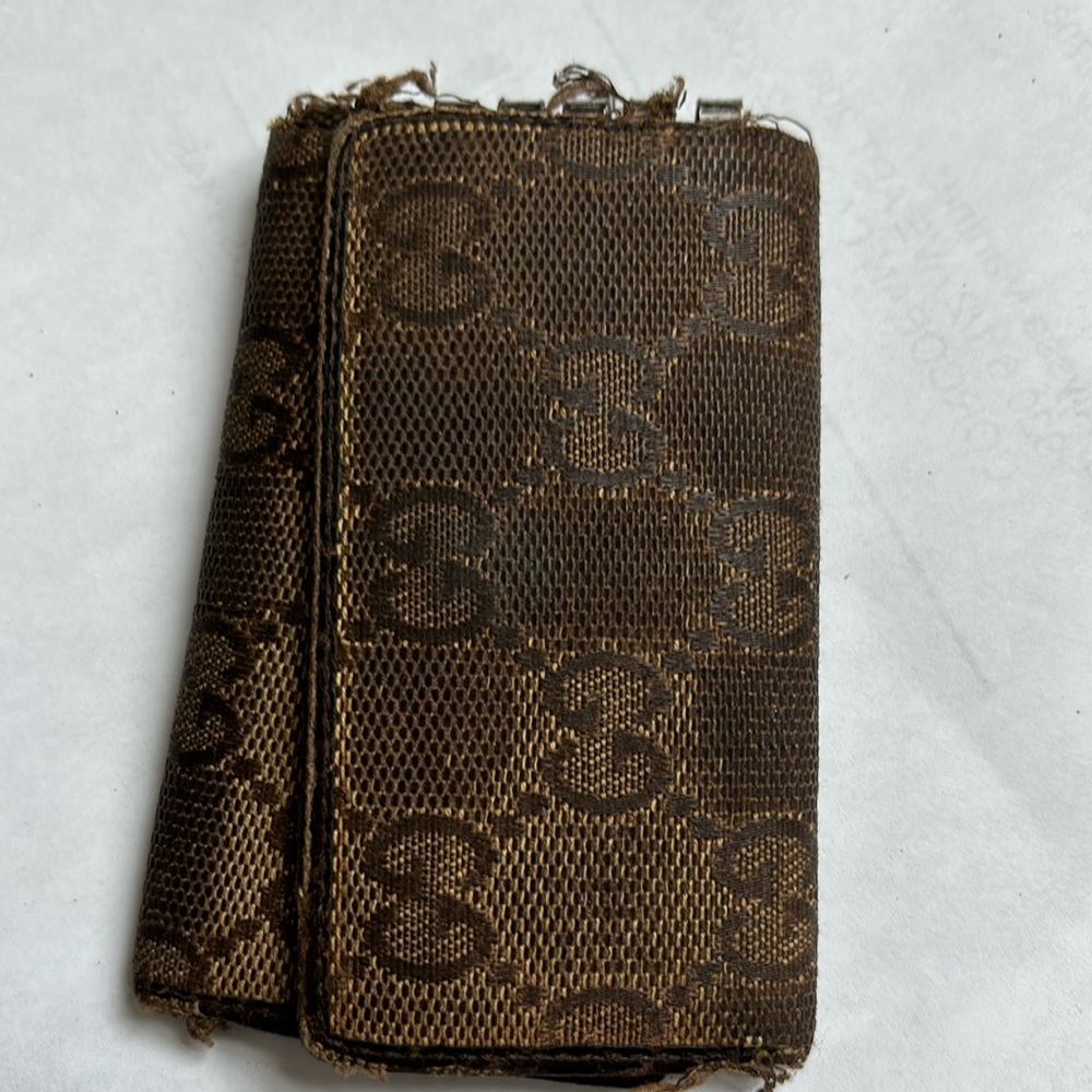 Authentic Gucci Canvas Key Pouch